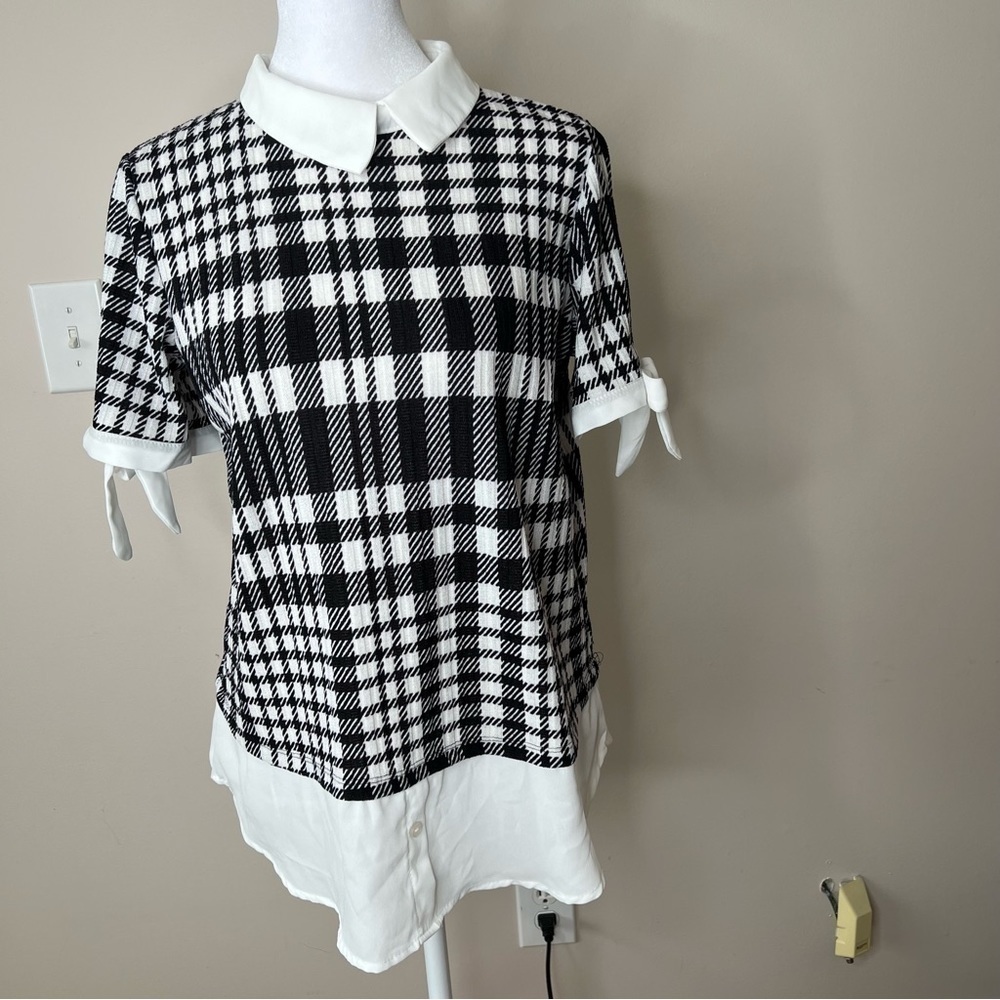 ! Misia Curvy Women's Black with White Trim Pullover 2/1 Look Blouse